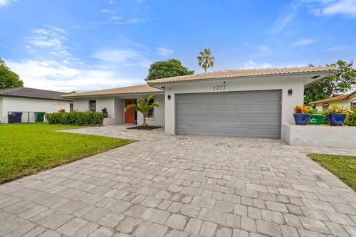 1277 Nw 85th Ter, Coral Springs, FL, 33071-6733 | Card Image