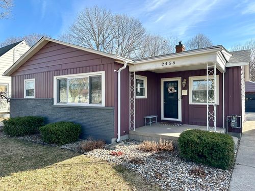 2456 Barnard St, Saginaw, MI, 48602-5034 | Card Image