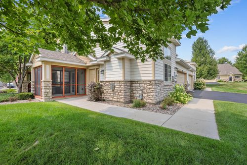 9124 Fox Ct, Victoria, MN, 55386-4532 | Card Image