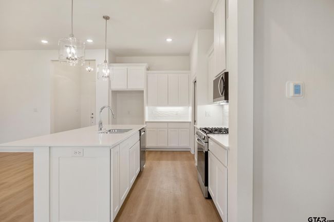 217 August Drive, House other with 4 bedrooms, 2 bathrooms and null parking in Bullard TX | Image 13