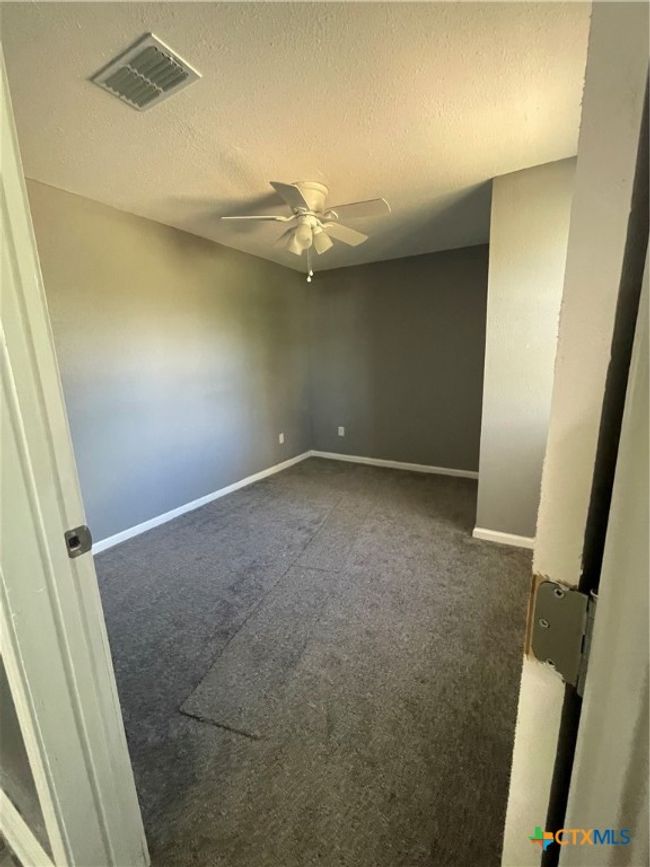 700 3rd Street, House other with 2 bedrooms, 1 bathrooms and null parking in Edna TX | Image 13