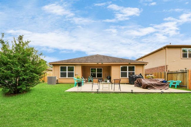 7535 Fettle Ln, House other with 3 bedrooms, 2 bathrooms and 2 parking in Conroe TX | Image 23