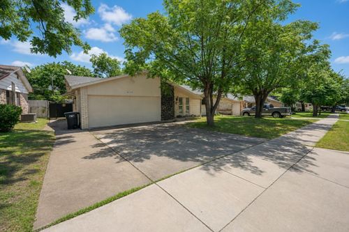 4709 Fair Park Blvd, Fort Worth, TX, 76115-3635 | Card Image