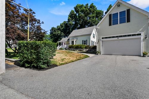 68 High St, Randolph, MA, 02368-2728 | Card Image