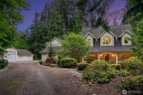 19603 238th Ave Ne, Woodinville, WA, 98077-5013 | Card Image