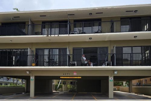 apt-6-4271 Nw 11th St, Miami, FL, 33126-2634 | Card Image