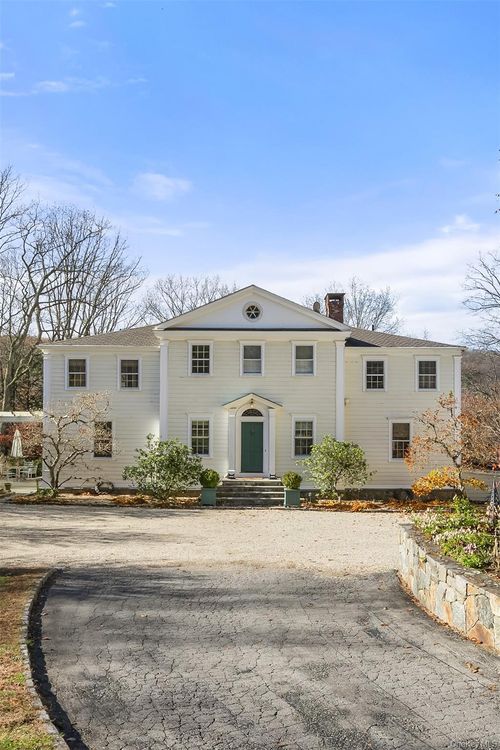 448 Long Ridge Rd, Bedford, NY, 10506-2110 | Card Image