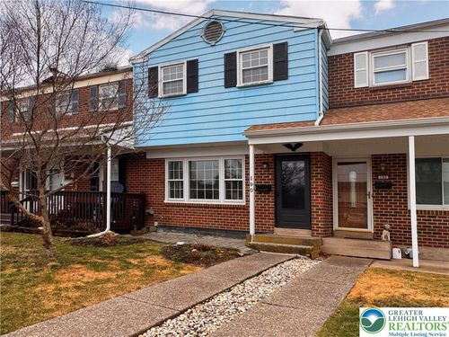 190 Front St, HELLERTOWN, PA, 18055-1703 | Card Image