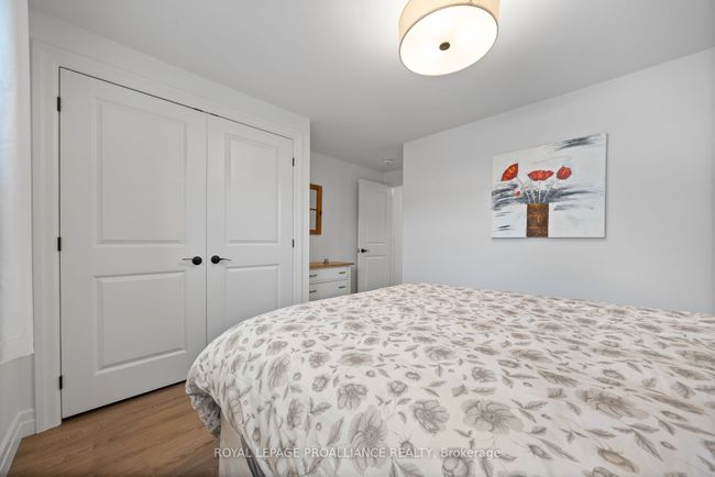 48 Deerview Dr, House other with 3 bedrooms, 3 bathrooms and 4 parking in Quinte West ON | Image 25