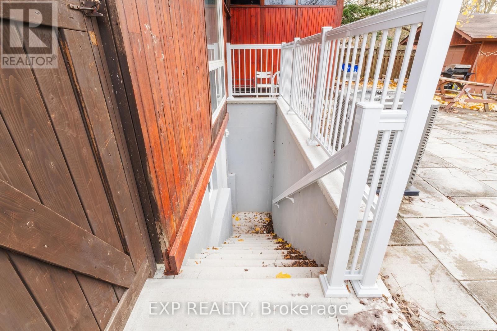 Residential Lease in Toronto (West Hill) 2