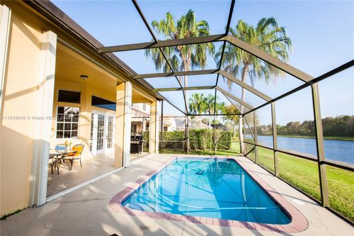 2983 Oakbrook Dr, Weston, FL, 33332-3417 | Card Image