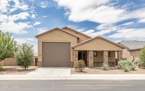 10861 W Yates Ln, Marana, AZ, 85653-0556 | Card Image
