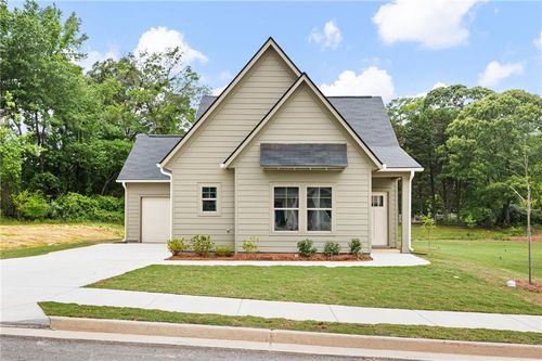 102 Winston Way, Carrollton, GA, 30117-4360 | Card Image