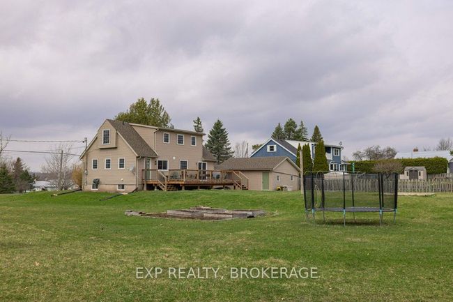 1038 Mccallum Lane, House other with 4 bedrooms, 3 bathrooms and 3 parking in Sydenham ON | Image 41