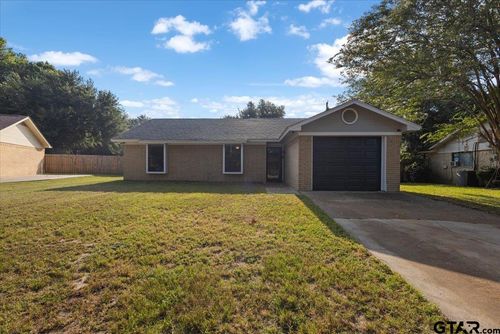 710 Southwood Dr, Athens, TX, 75751-3144 | Card Image