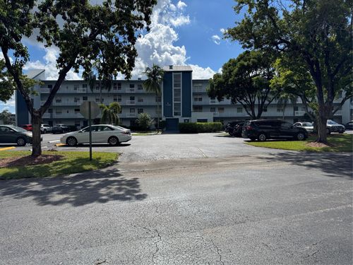 apt-308-1700 Nw 80th Ave, Margate, FL, 33063-2958 | Card Image