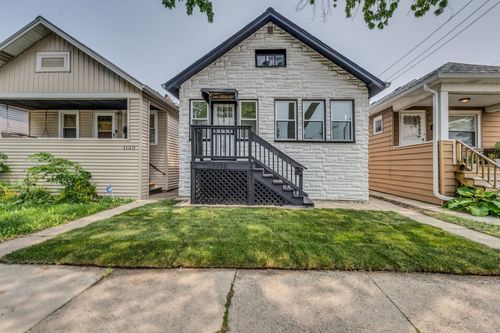 1132 Thomas Ave, Forest Park, IL, 60130-2321 | Card Image