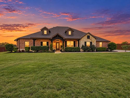 217 Heather Ln, Decatur, TX, 76234-6890 | Card Image