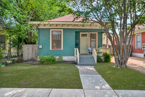 210 Sadie St, San Antonio, TX, 78210-1356 | Card Image