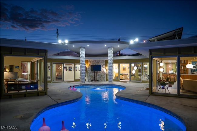 3586 Spencer St, House other with 3 bedrooms, 3 bathrooms and null parking in Las Vegas NV | Image 46