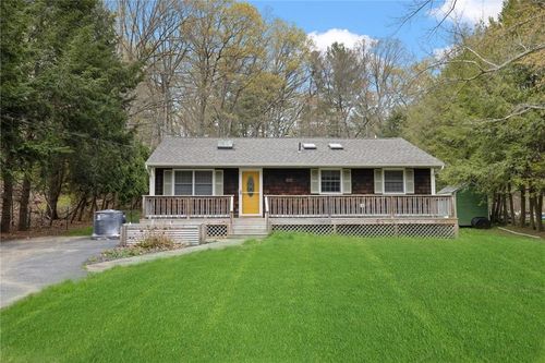 52 Summer Street, Blackstone, MA, 01504 | Card Image