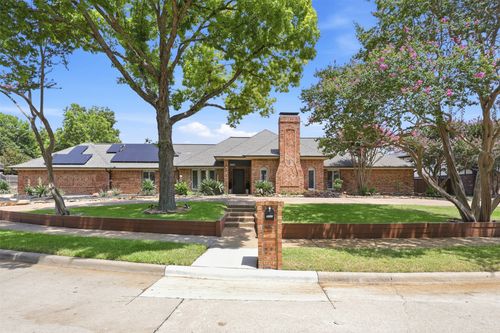 3901 Leon Dr, Plano, TX, 75074-3809 | Card Image