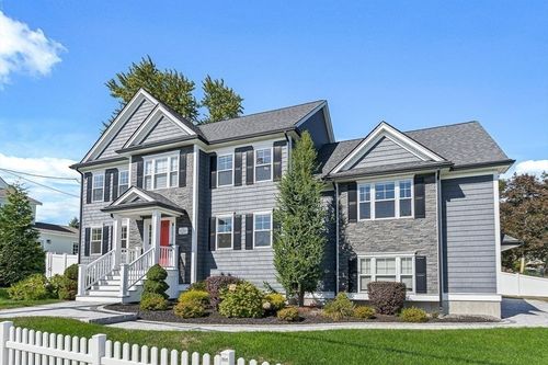 237 Swanton St, Winchester, MA, 01890-1937 | Card Image