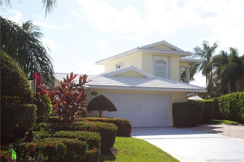 2744 Nw Howard Creek Ln, Stuart, FL, 34994-9156 | Card Image