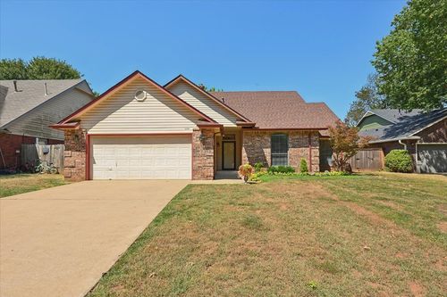 11110 S 108th East Ave, Bixby, OK, 74008-2813 | Card Image