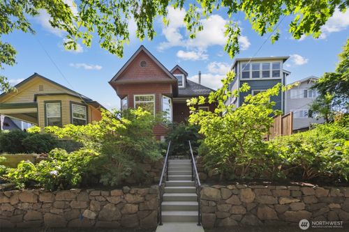 719 22nd Ave, Seattle, WA, 98122-4803 | Card Image