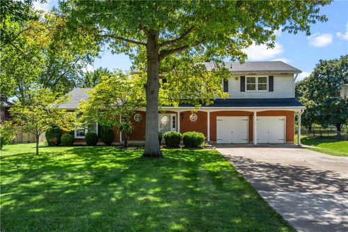 5277 Gabbard Dr, Trenton, OH, 45067-9743 | Card Image