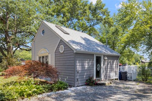 11 North Shore Street, Warwick, RI, 02889 | Card Image