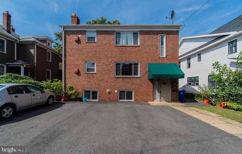 middle-unit-728 N Wakefield Street N, ARLINGTON, VA, 22203 | Card Image