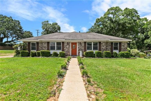 1040 Choctaw Bluff Rd, Mobile, AL, 36695-3405 | Card Image