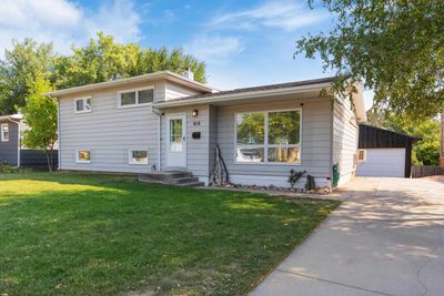 810 Bel Aire Dr, House other with 3 bedrooms, 1 bathrooms and null parking in RAPID CITY SD | Image 1