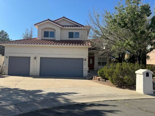 8808 Vallejo Pl Ne, Albuquerque, NM, 87122-2631 | Card Image