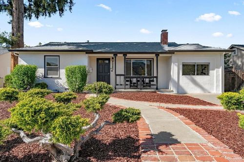 15285 Herring Avenue, San Jose, CA, 95124 | Card Image