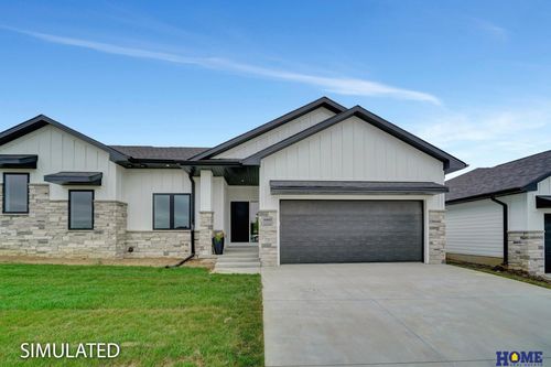 6835 Weigel Bay, Lincoln, NE, 68516-9554 | Card Image