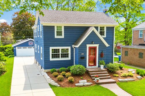 407 N Prospect Manor Ave, Mount Prospect, IL, 60056-2045 | Card Image
