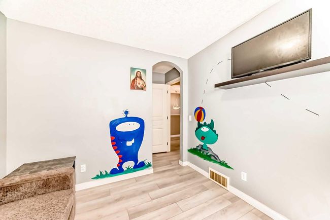 66 Evansbrooke Terr Nw, House other with 5 bedrooms, 4 bathrooms and 4 parking in Calgary AB | Image 32