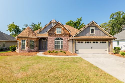 4609 Amelia Cir, Hahira, GA, 31632-2654 | Card Image