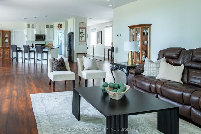 3394 Schram Dr, House other with 4 bedrooms, 3 bathrooms and 8 parking in Camlachie ON | Image 22