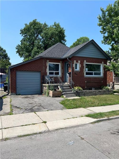 153 Fairfield Ave, Hamilton, ON, L8H5H3 | Card Image