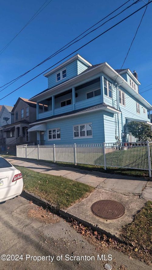 rear-1st-731 S Irving Ave, Scranton, PA, 18505-4735 | Card Image