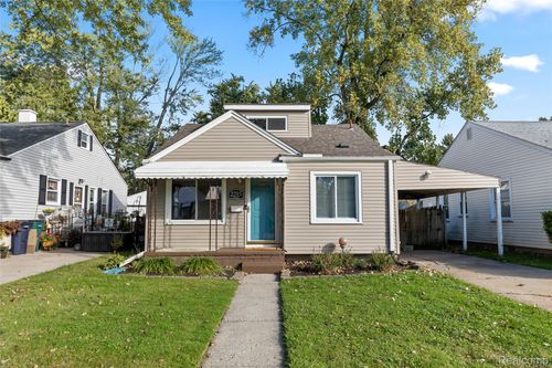 2215 Rowland Ave, Royal Oak, MI, 48067-4709 | Card Image