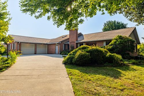 128 N Panoscenic Dr, Maryville, TN, 37803-4108 | Card Image