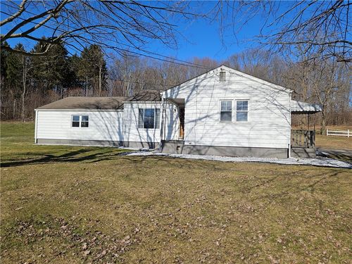 908 New Castle Rd, Butler, PA, 16001-8306 | Card Image