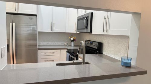 apt-i-5438 Verona Dr, Boynton Beach, FL, 33437-2118 | Card Image