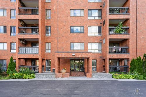 104-3700 Capri Ct, Glenview, IL, 60025-3846 | Card Image