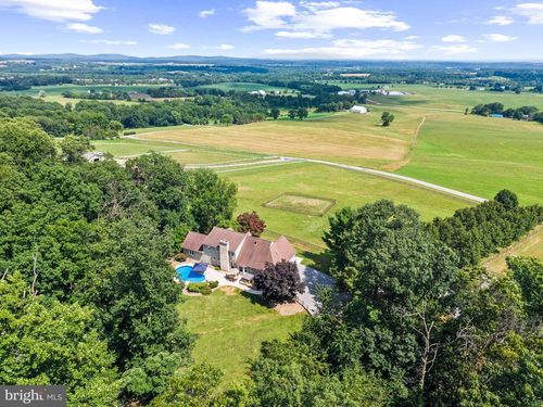 195 Locust Grove Rd, DILLSBURG, PA, 17019-9614 | Card Image